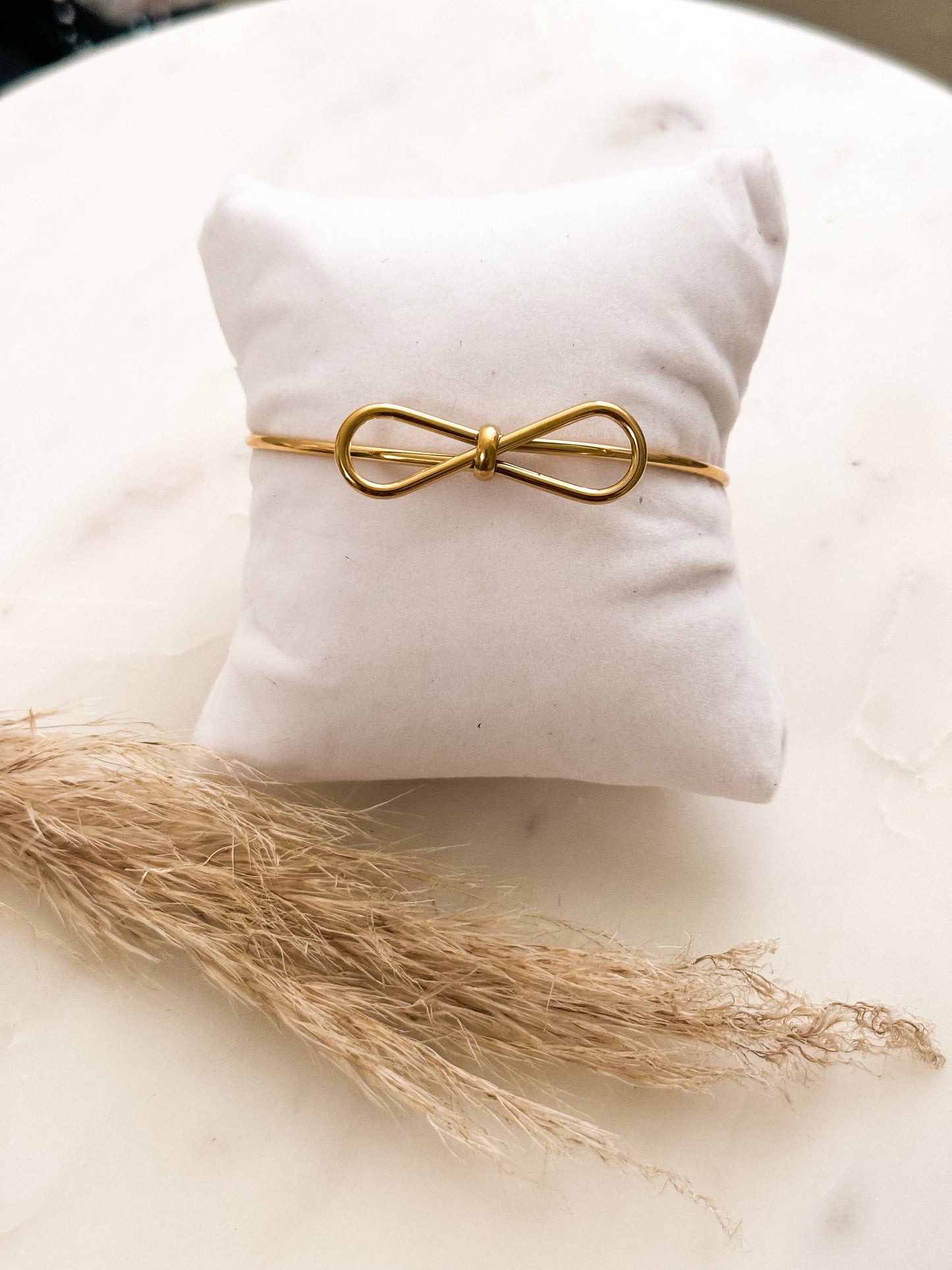 Bow Bangle