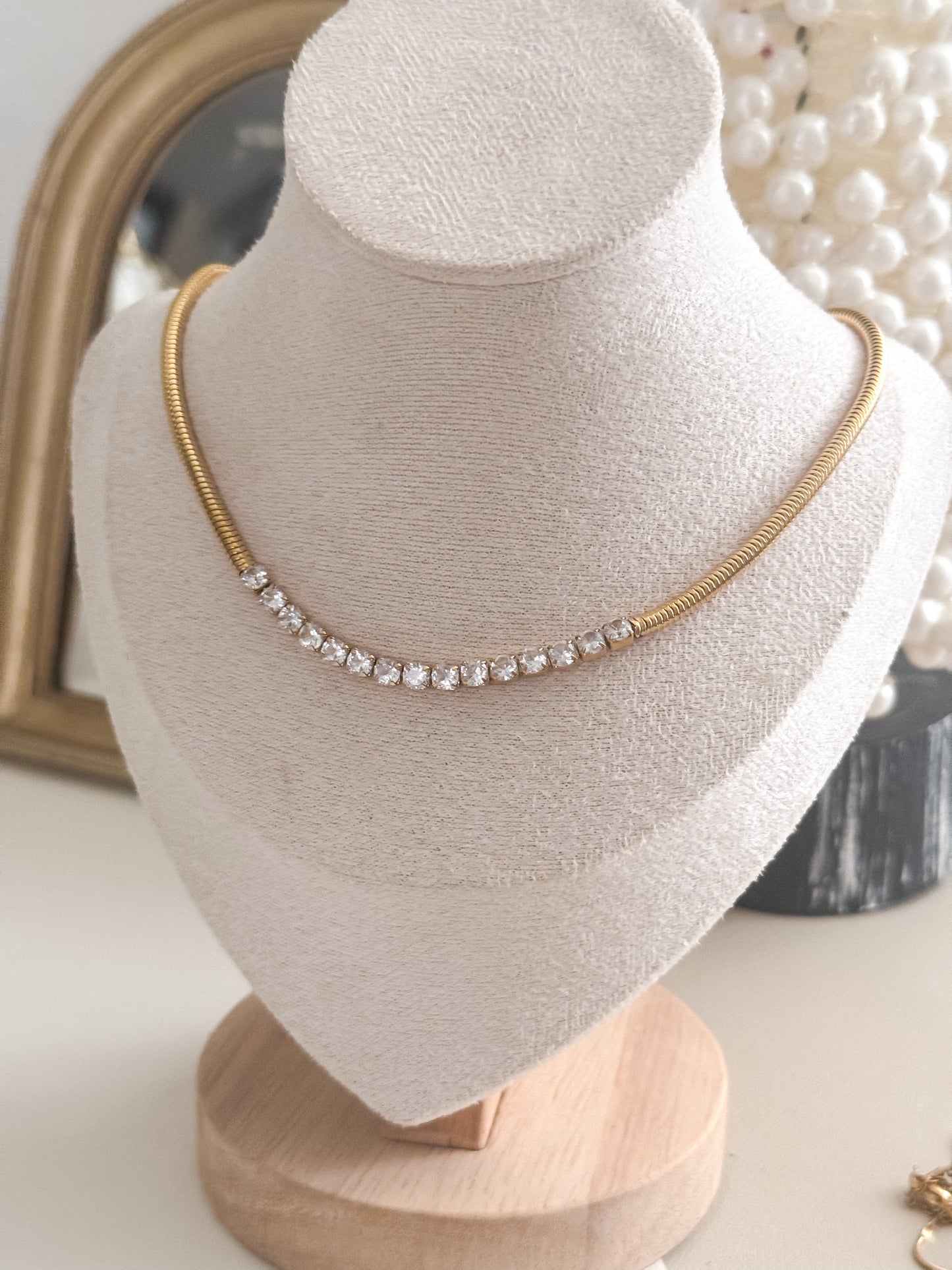 Luna Necklace