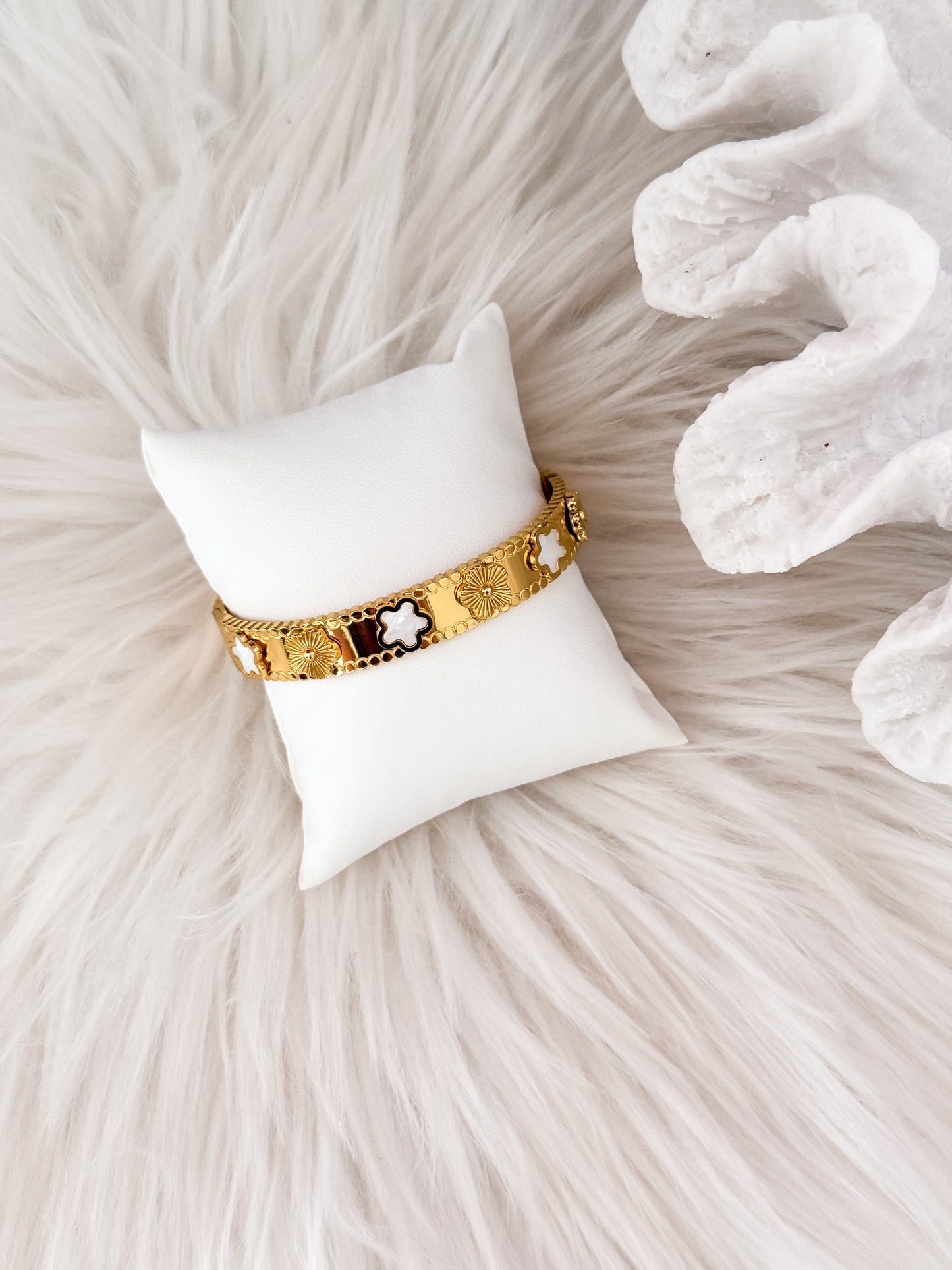 Florecitas Bangle