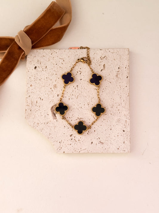 Clover black bracelet