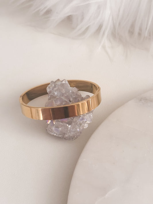Bold Bangle
