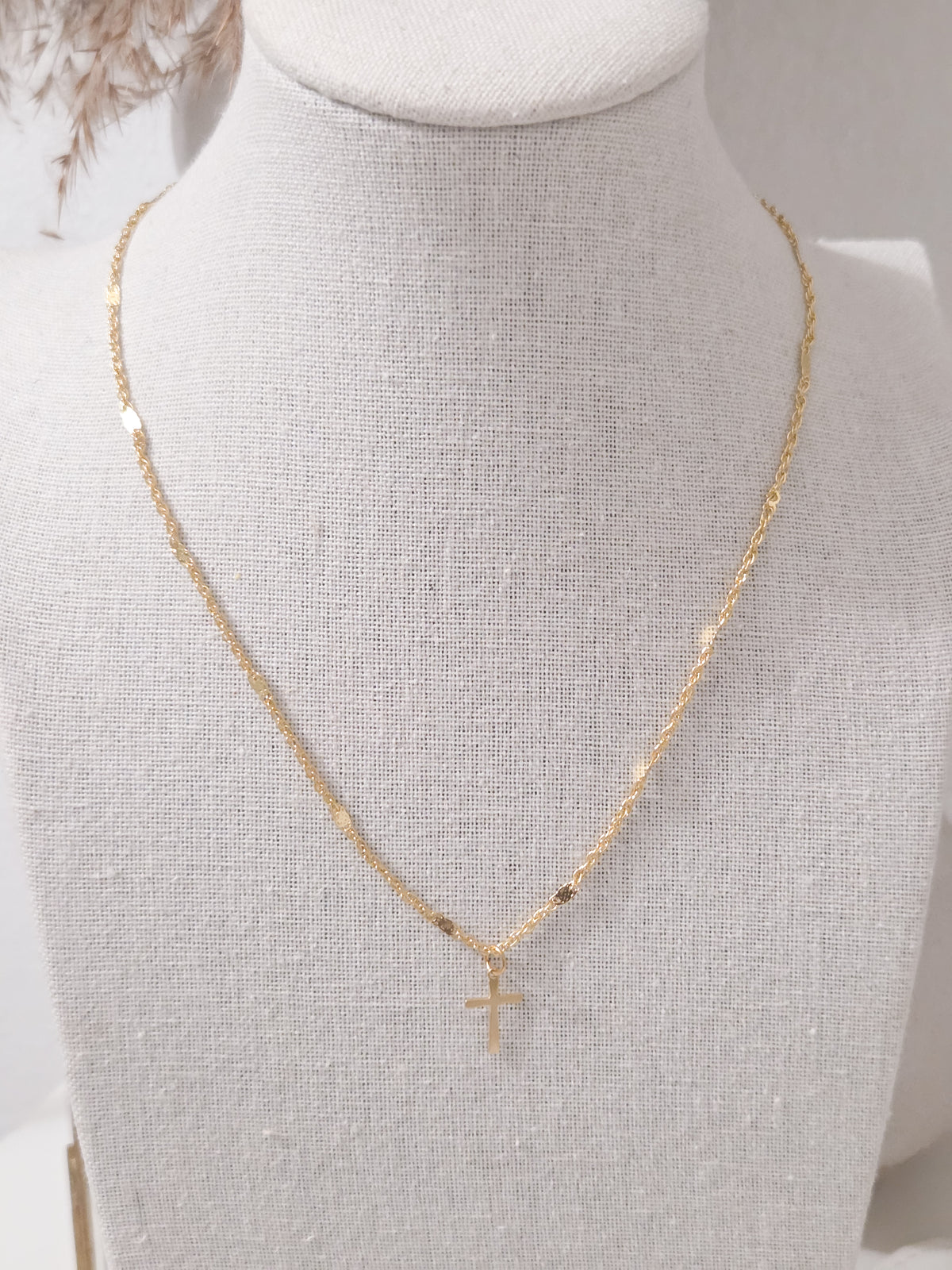 El Roi Necklace (el Dios que ve)