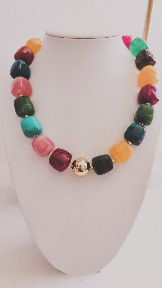 Lucía Necklace (colores)